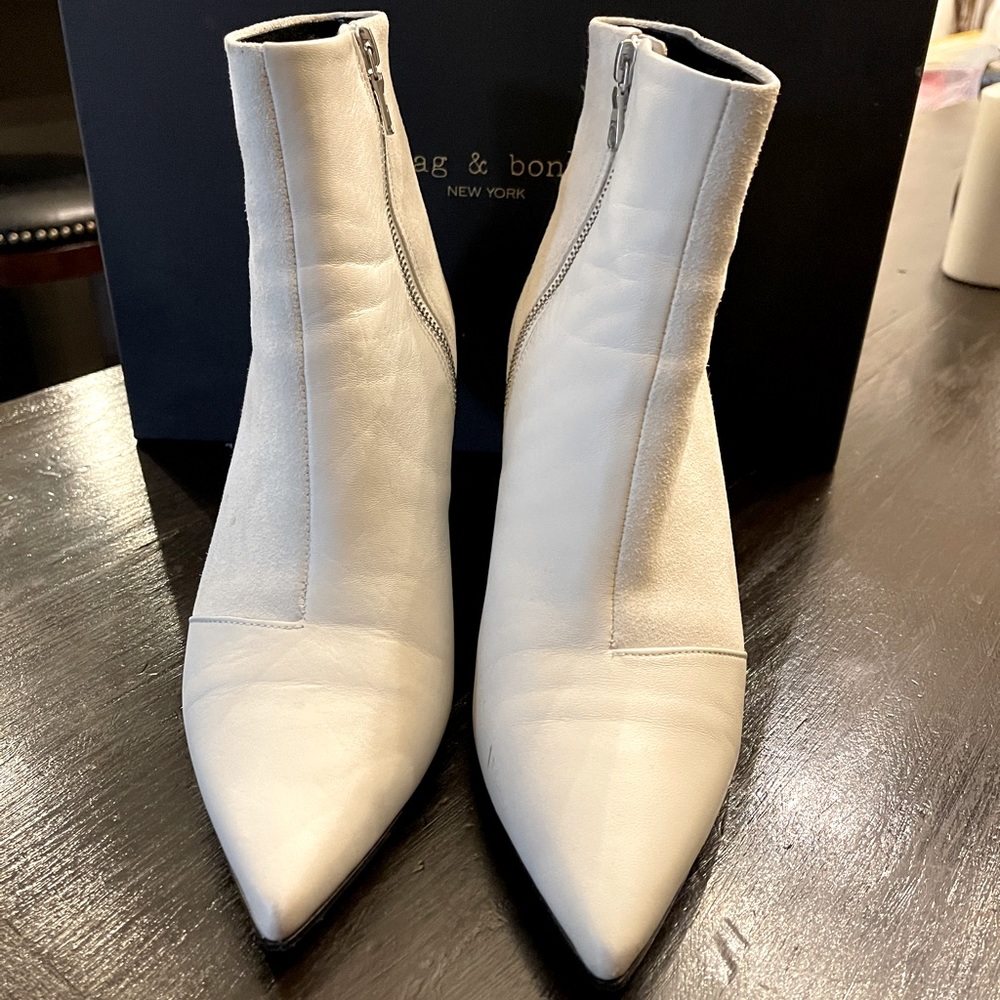 Rag & Bone White Booties Sz 9.5 but more like 9.